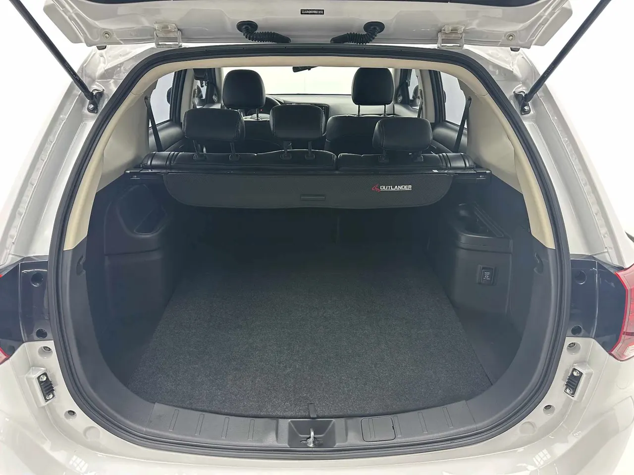 Mitsubishi 2021 Outlander 2.0 Stepless Two-Drive Smooth Edition 5-seat (Changed) Automatic Gear 16