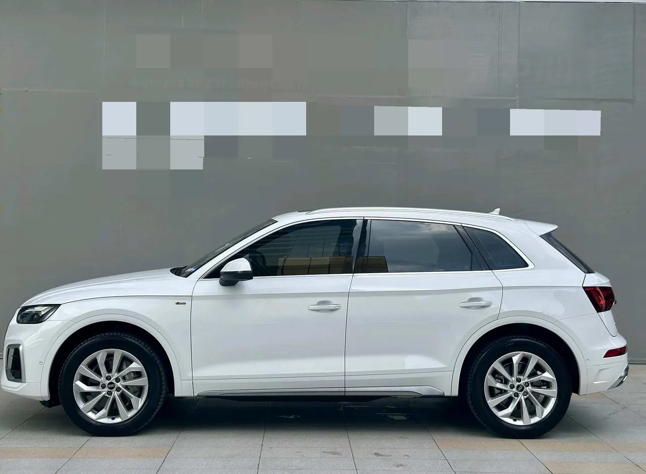 Audi 2022 Q5L 2.0TFSI 40TFSI Deluxe Dynamic (Modified) Automatic Gear 3
