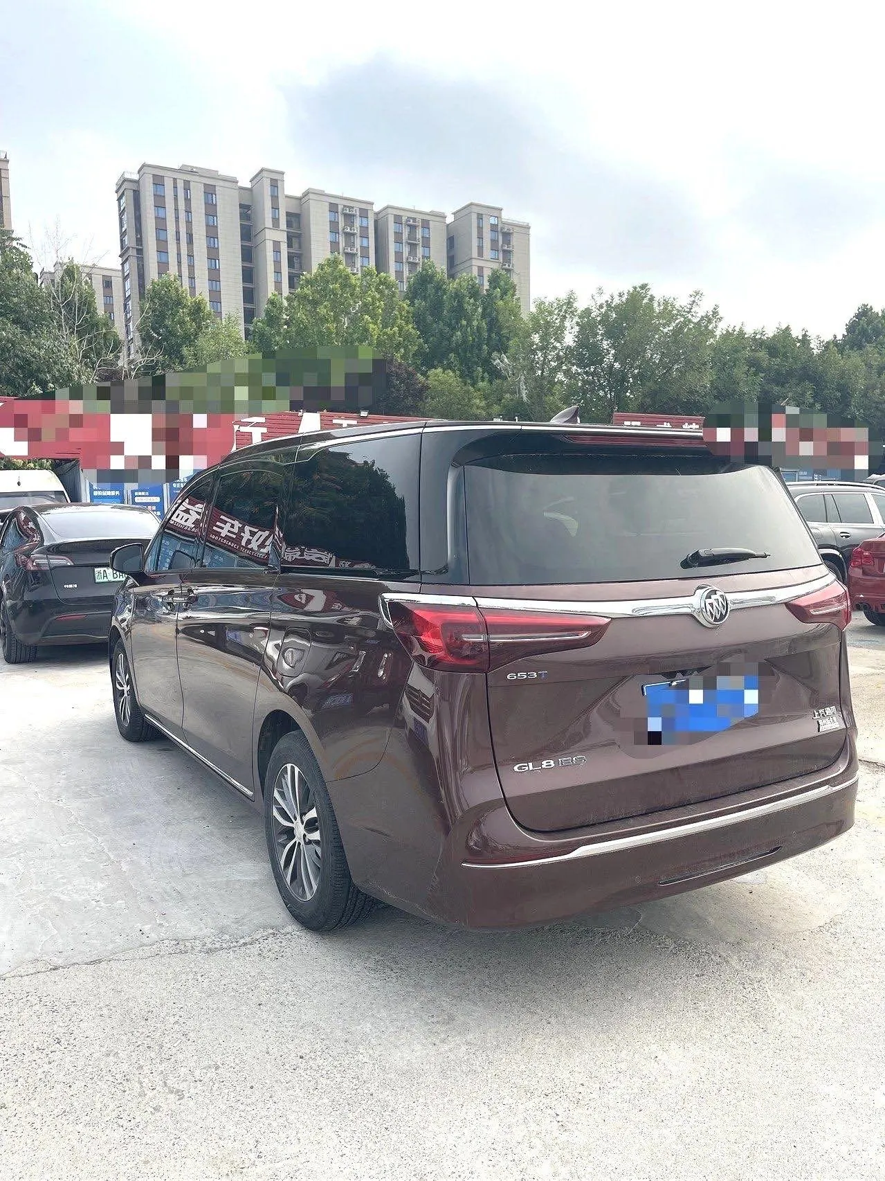 Buick 2022 GL8 ES Lu Zun 2.0T 653T Exclusive Automatic Gear 9