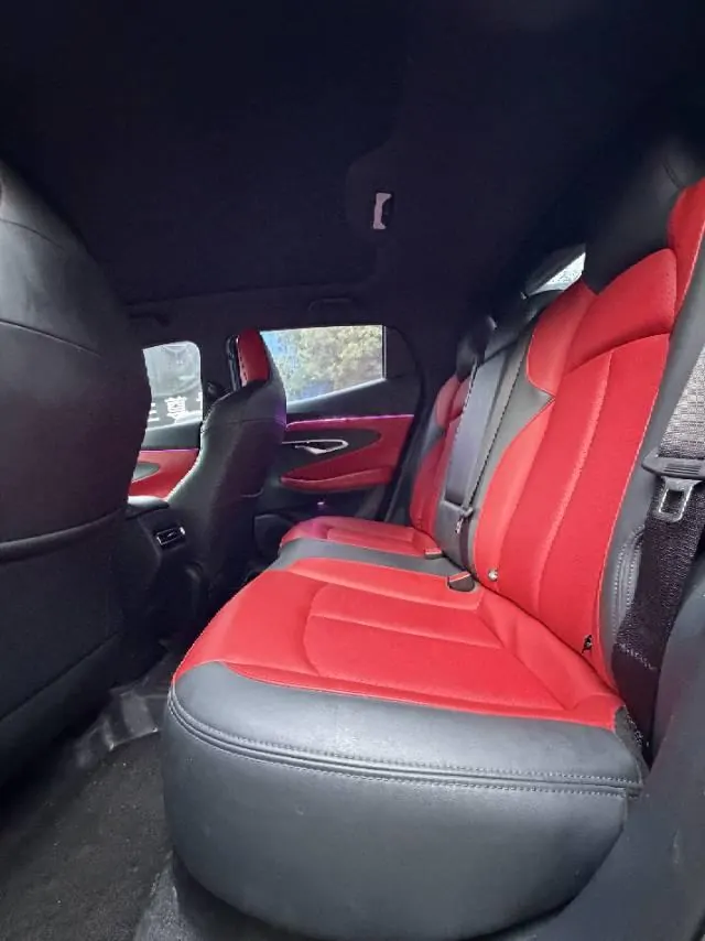 ChangAn 2021 UNI-T 1.5T Sports Flagship Automatic Gear 6
