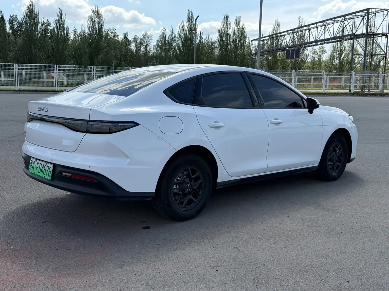 BYD 2026 seals 05 DM-i 1.5 stepless 128KM luxury automatic gear 4