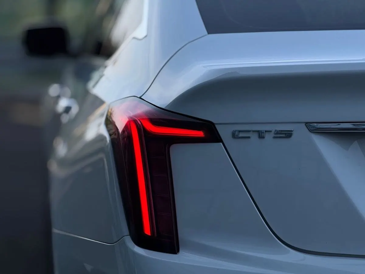 Cadillac 2021 CT5 2.0T 28T honorable automatic gear 8