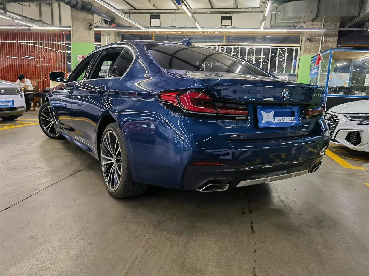 BMW 5 Series 2021 530Li xDrive 2.0T M Sports Suit (Modified) Automatic Gear 6