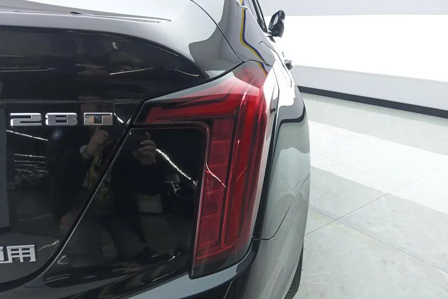 Cadillac 2024 CT5 2.0T 28T Luxury Pro Auto 5