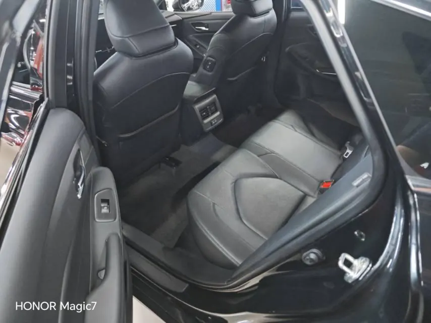 Toyota 2022 Asian Dragon 2.0 Stepless Deluxe Edition Automatic Gear 5