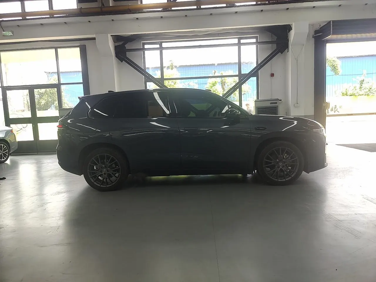 Leapmotor 2024 C 10 210 Smart Driving Edition Automatic Gear 5