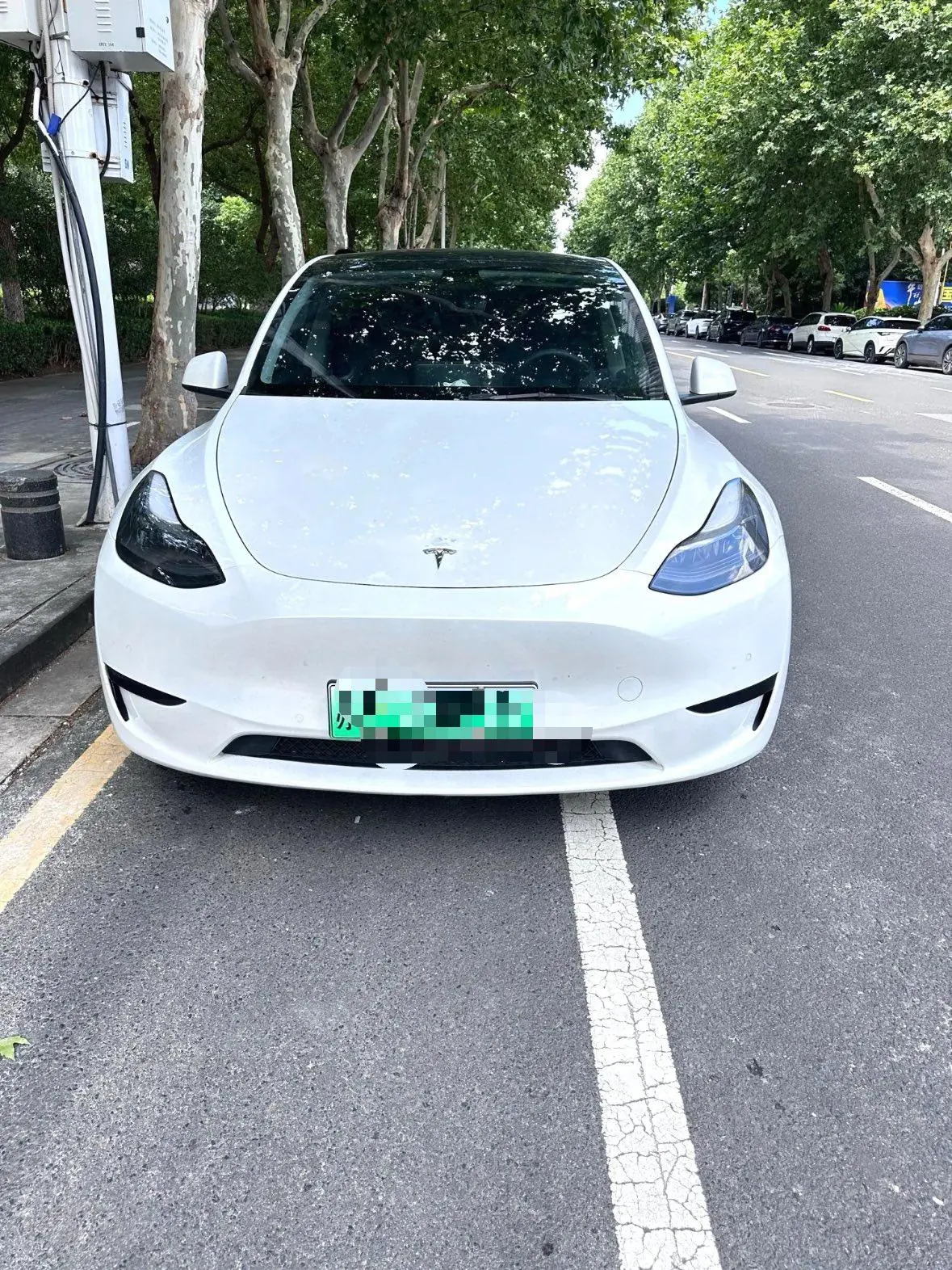 Tesla 2022 Model Y rear-wheel drive version automatic transmission 2