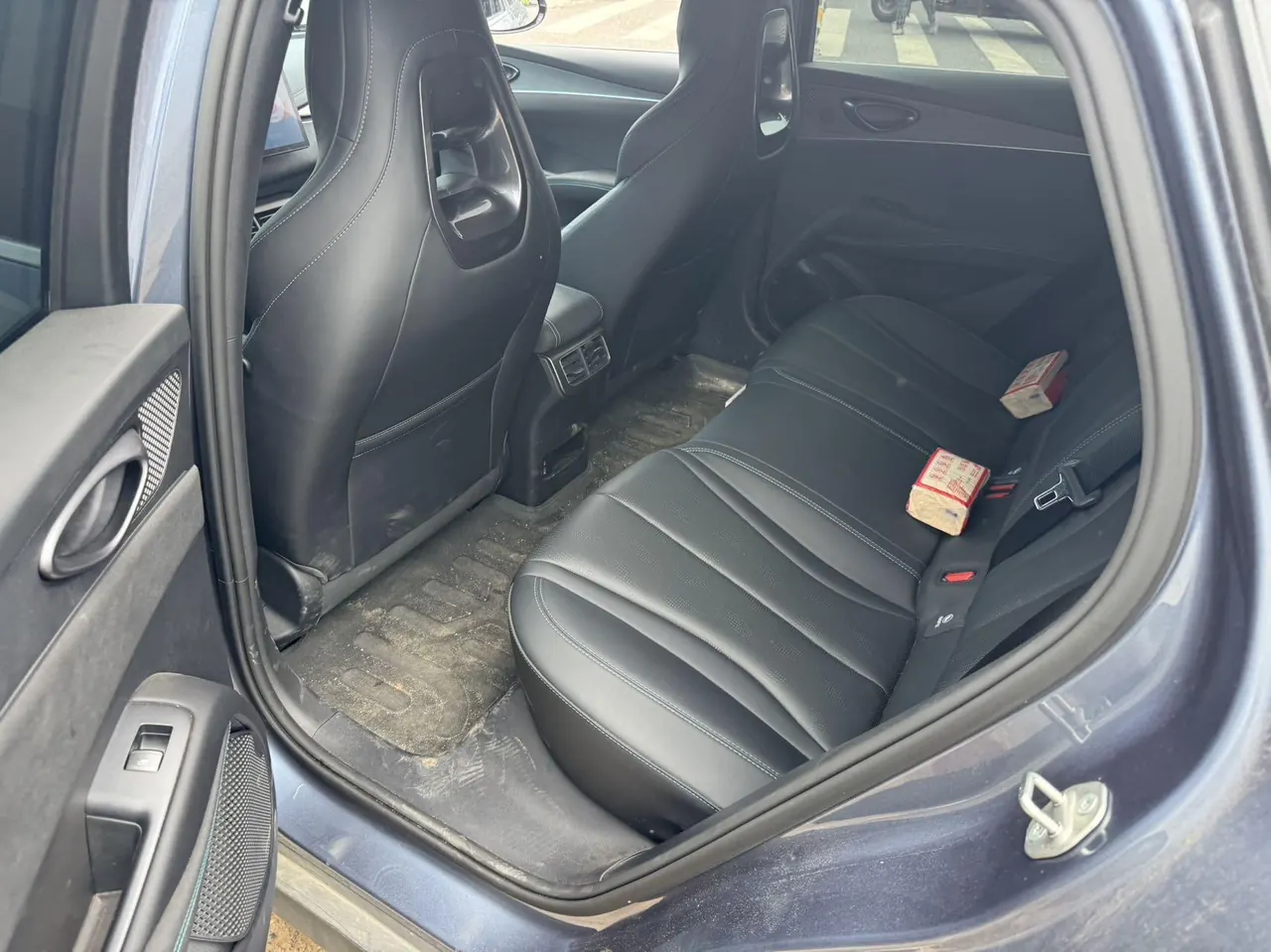 BYD 2024 Seal 06 DM-i 1.5 Stepless 120KM Honorable Automatic Gear 3