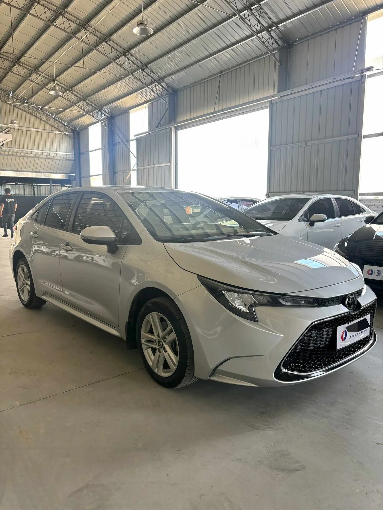 Toyota 2022 Lei Ling 1.2T Stepless 185T Deluxe Automatic Gear 3