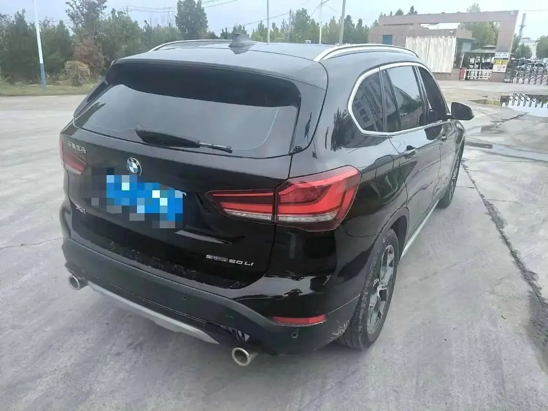 BMW 2022 X1 sDrive20Li 1.5T fashion automatic gear 5