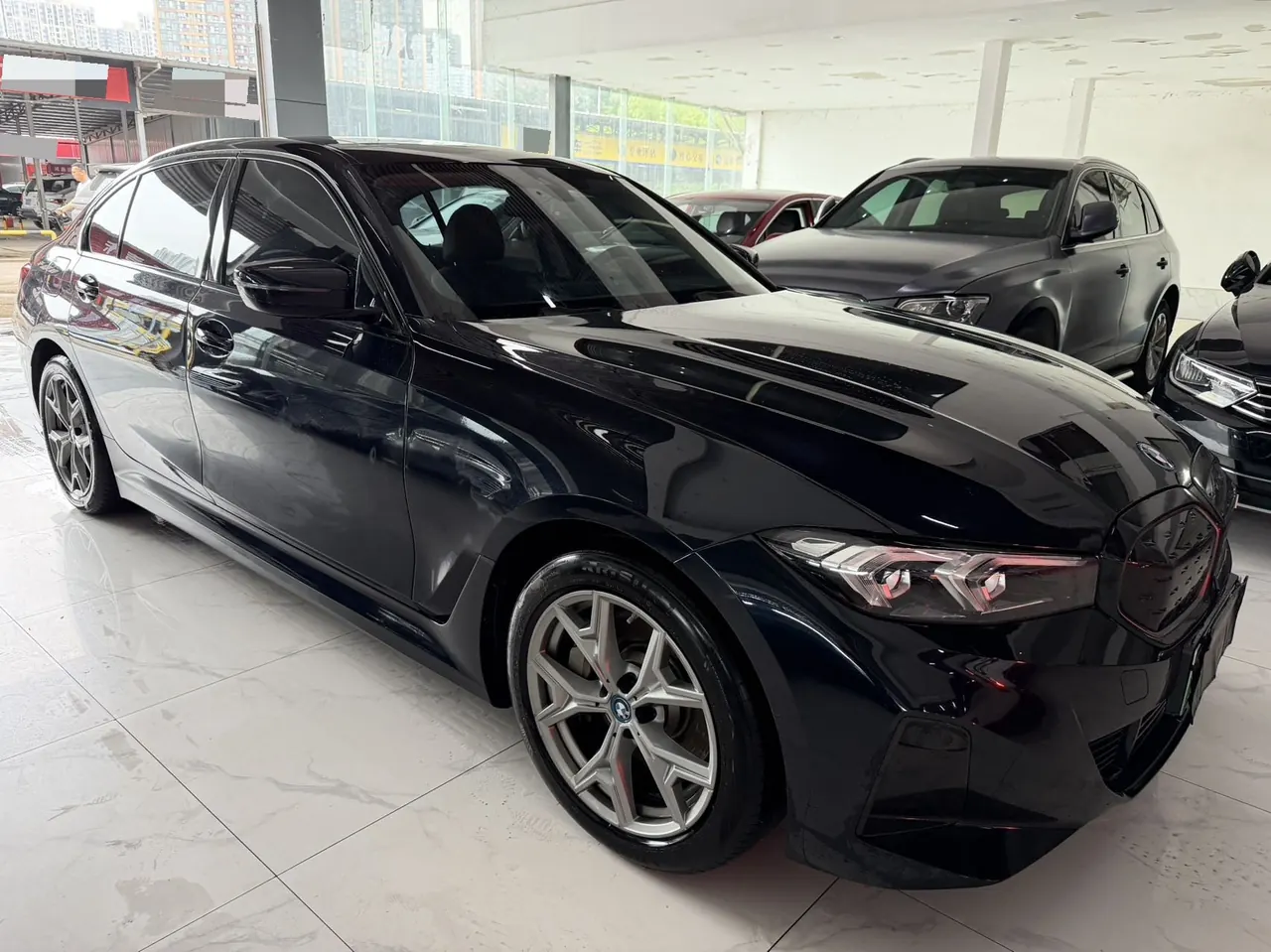 BMW 2024 i3 eDrive 35 L automatic gear 2
