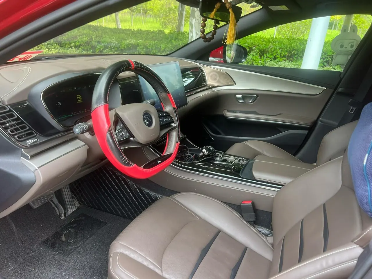 BYD 2020 Han DM 2.0T four-wheel drive performance version luxury automatic gear 3