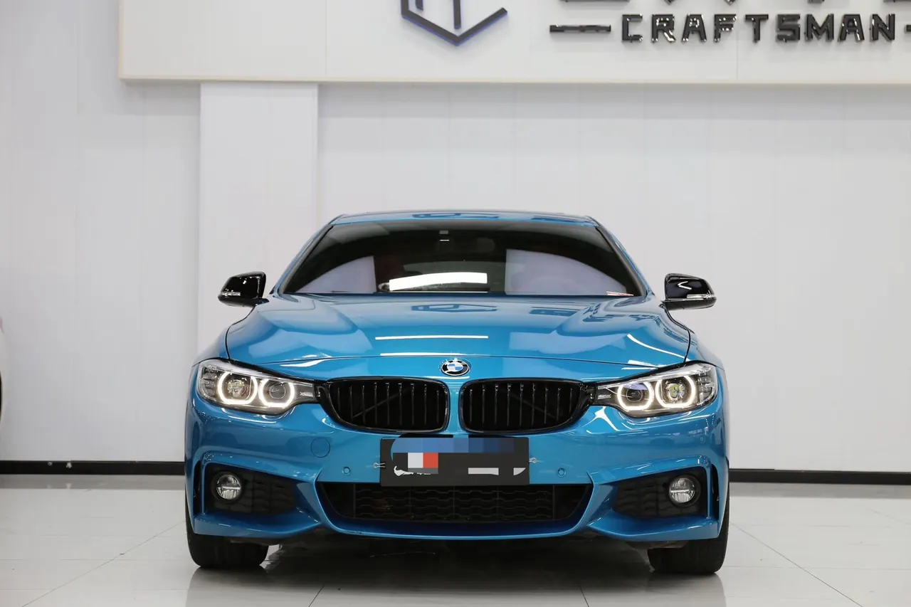 BMW 4 Series (Imported) 2020 430i Four-Door Coupe 2.0T M Sports Obsidian Night Edition Automatic Gear 3