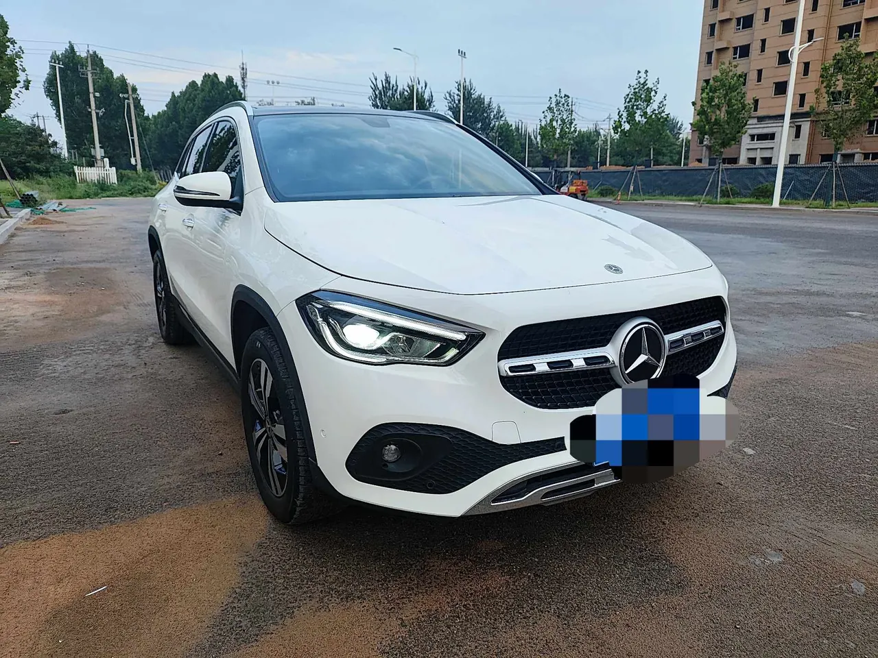 Mercedes Benz 2020 GLA 200 1.3T automatic gear 2