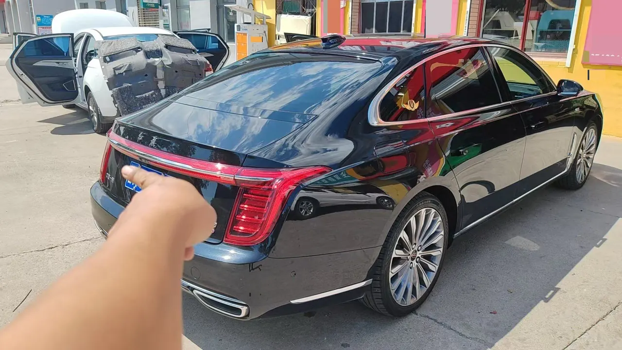 HongQi 2020 H9 3.0T Zhilian Qi Chang Edition Automatic Gear 3