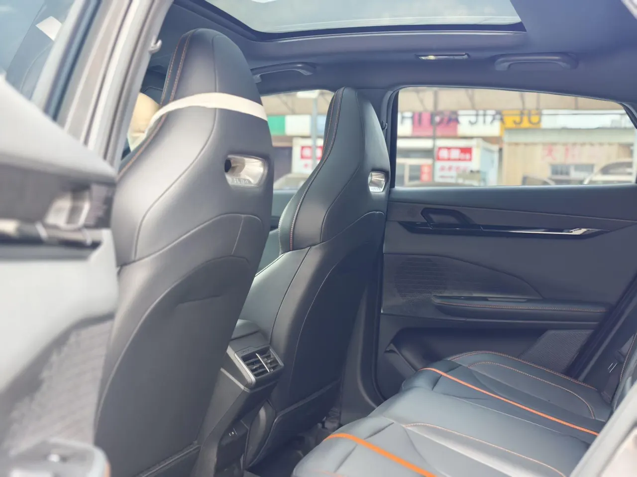 ChangAn 2024 UNI-V 1.5T Prestige Automatic 5