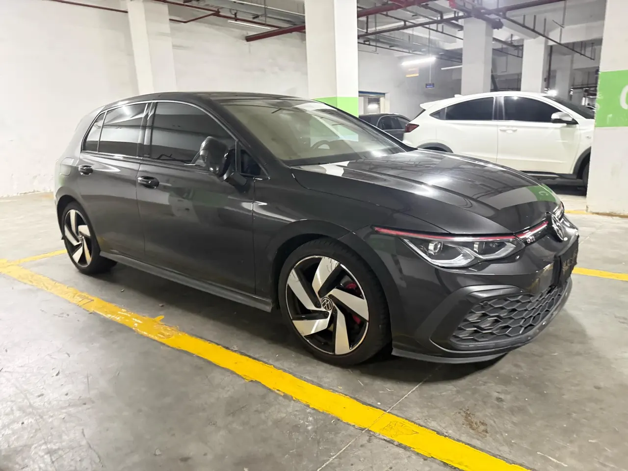 Volkswagen 2023 Golf GTI 2.0TSI 380TSI Automatic 3