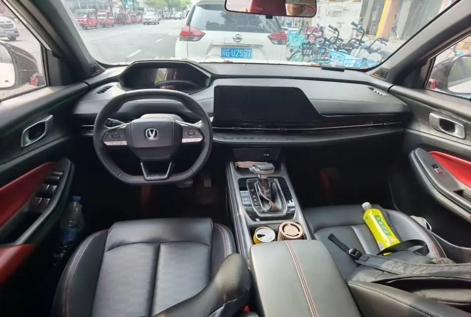 ChangAn 2022 CS55 PLUS 1.5T Luxury Automatic Gear 4