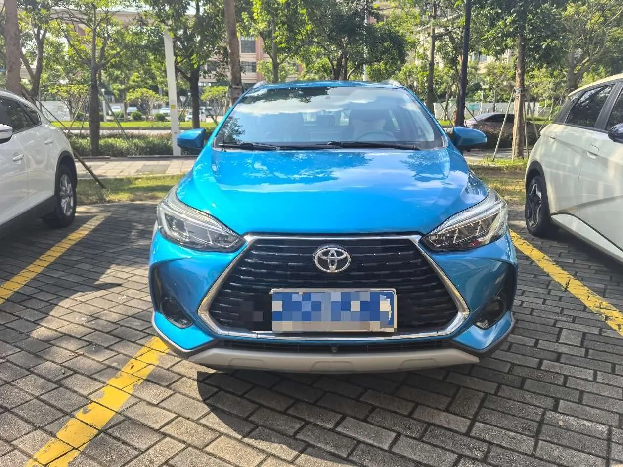 Toyota yaris 2022 YARiS L Zhixuan X 1.5 Stepless Leading PLUS Edition Automatic Gear 2