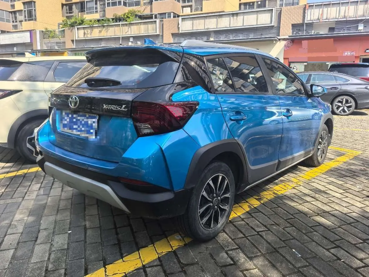 Toyota yaris 2022 YARiS L Zhixuan X 1.5 Stepless Leading PLUS Edition Automatic Gear 3