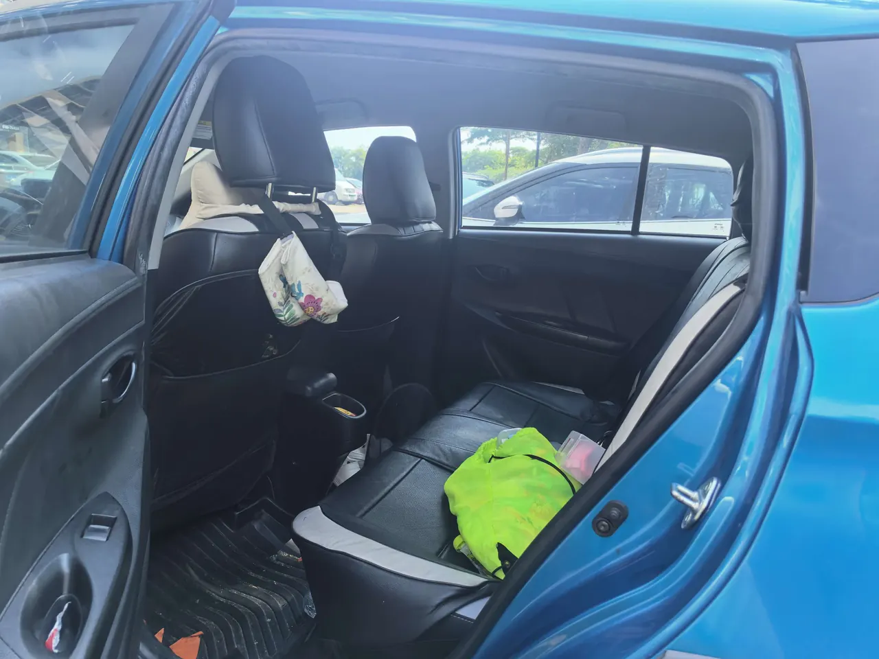 Toyota yaris 2022 YARiS L Zhixuan X 1.5 Stepless Leading PLUS Edition Automatic Gear 5