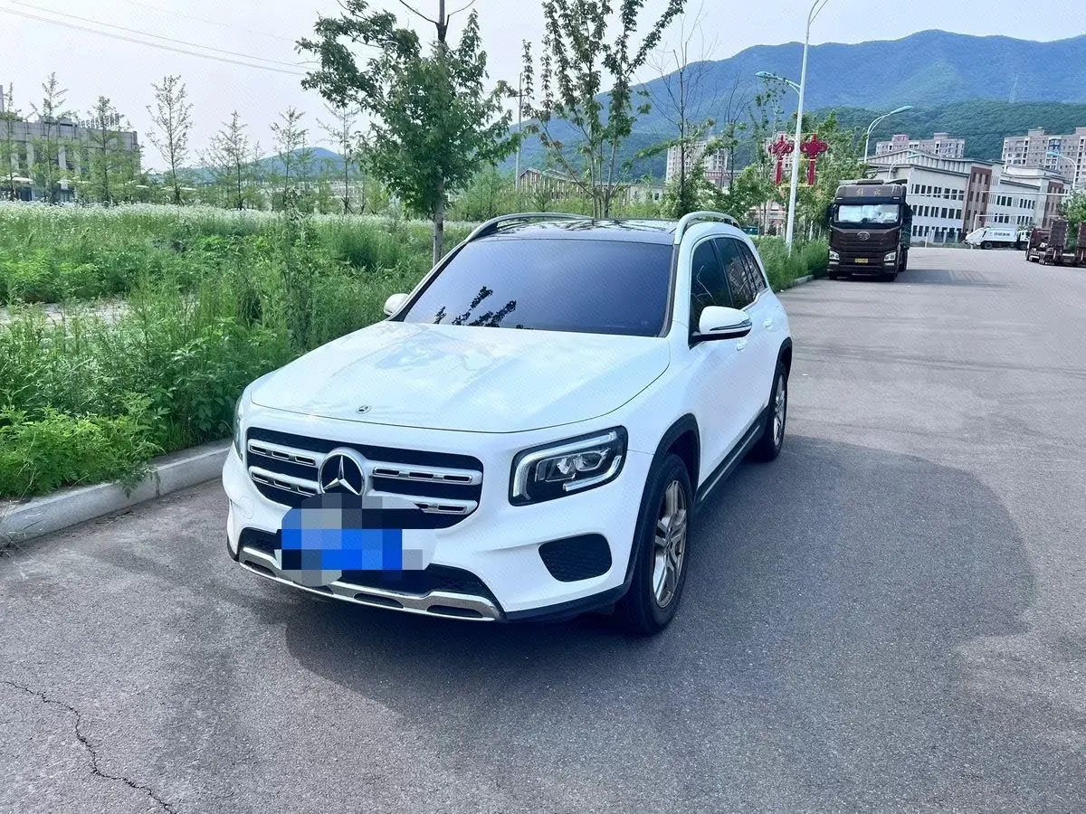 Open image lightbox: Mercedes Benz 2020 GLB 200 1.3T Dynamic (Modified) Automatic Gear