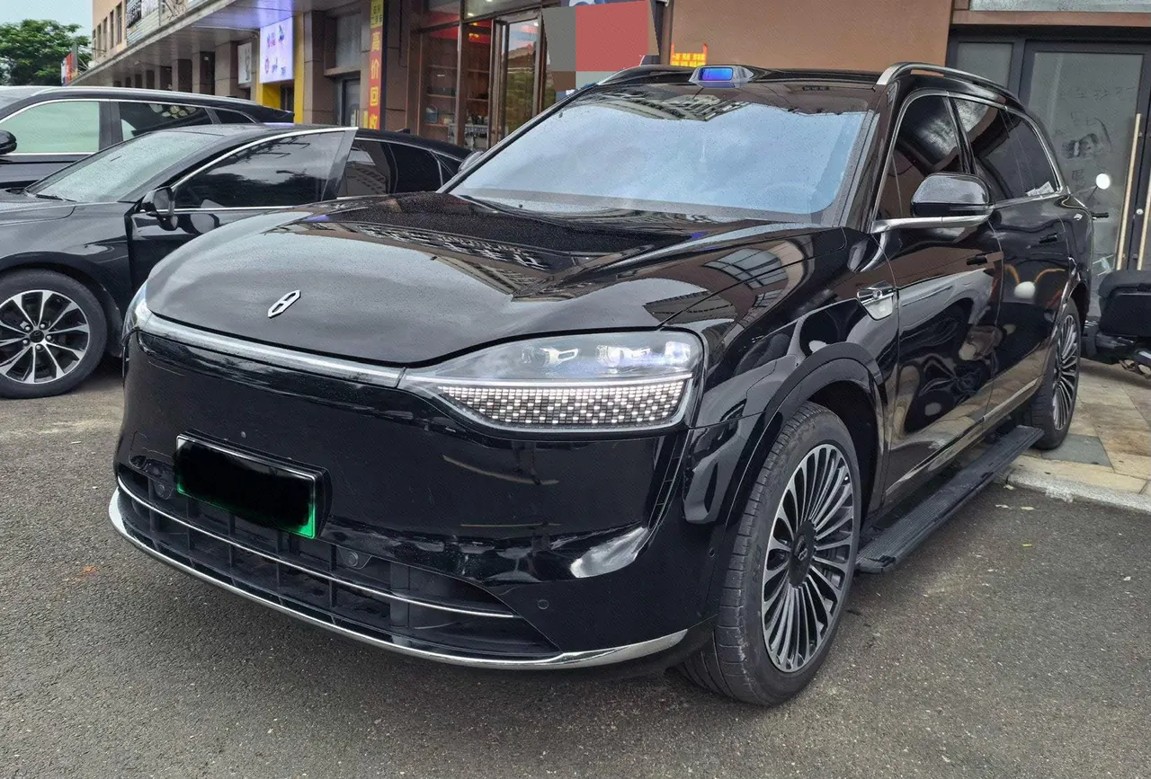Open image lightbox: AITO 2024 AITO M9 extended range Ultra version 52kWh5 seat version automatic gear