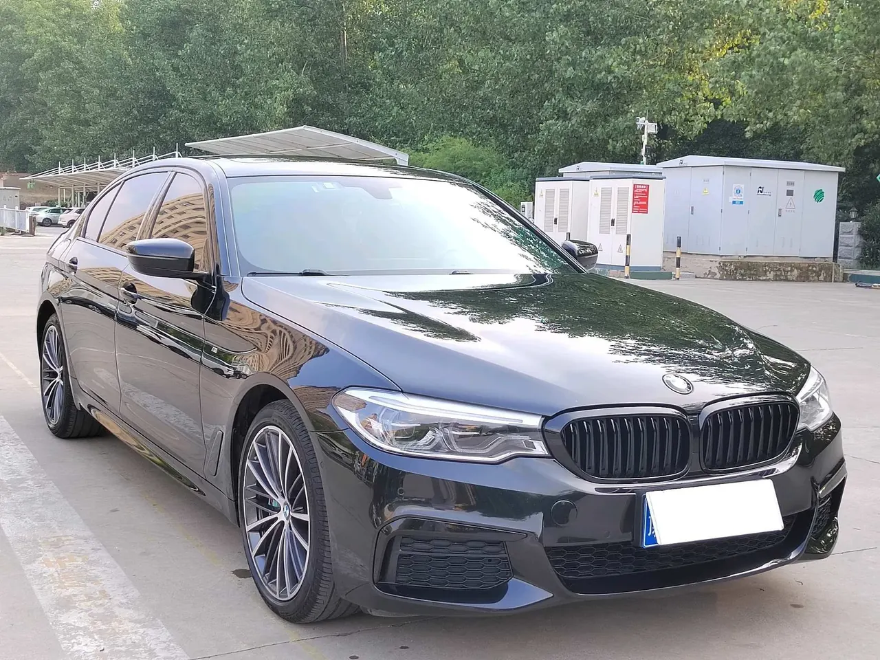 BMW 5 Series 2020 530Li 2.0T Leading M Sports Suit Automatic Gear 3