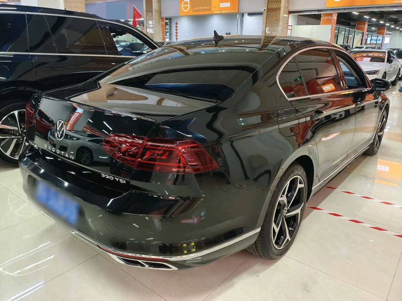 Volkswagen 2023 Magotan 2.0TSI 330TSI 2 million Commemorative Luxury Automatic Gear 8