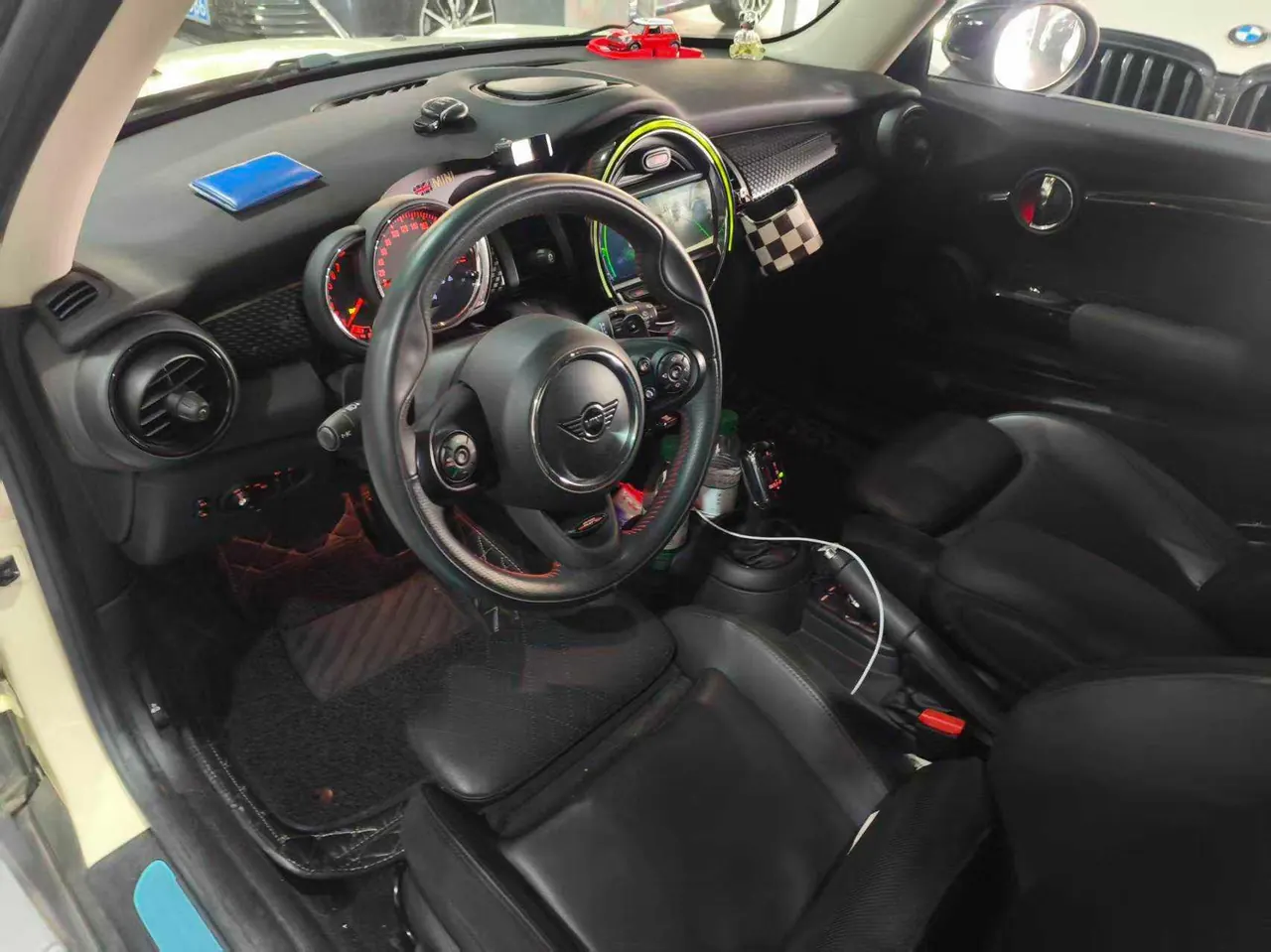 MINI Mini (imported) 2020 Mini Cooper S 2.0T classic automatic gear 4