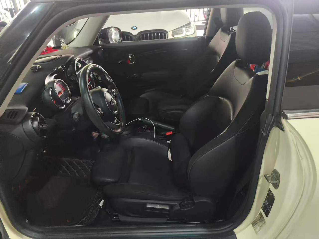 MINI Mini (imported) 2020 Mini Cooper S 2.0T classic automatic gear 5