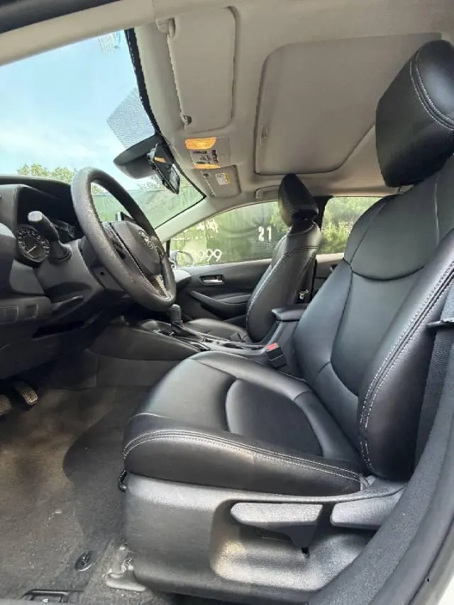 Toyota 2023 corolla 1.2T stepless elite version of automatic gear 4
