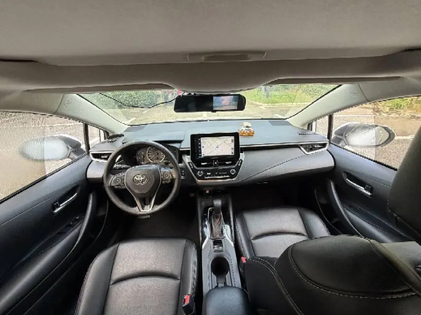 Toyota 2023 corolla 1.2T stepless elite version of automatic gear 5