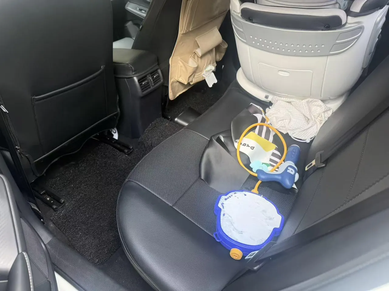 Nissan 2026 Sylphy 1.6 stepless worry-free version of automatic gear 4