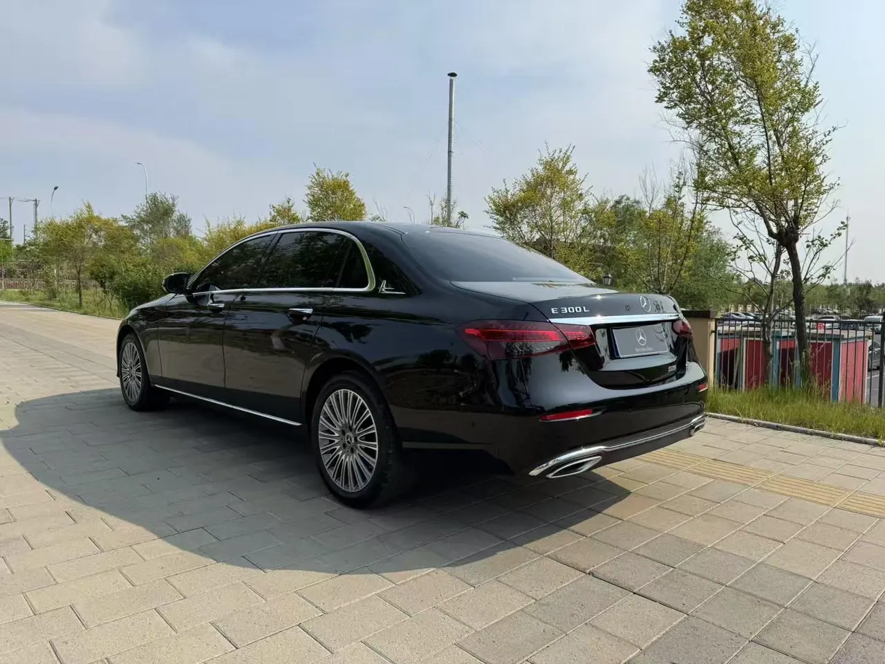 Mercedes Benz E Class 2023 E 300 L 2.0T Luxury Automatic Gear 4