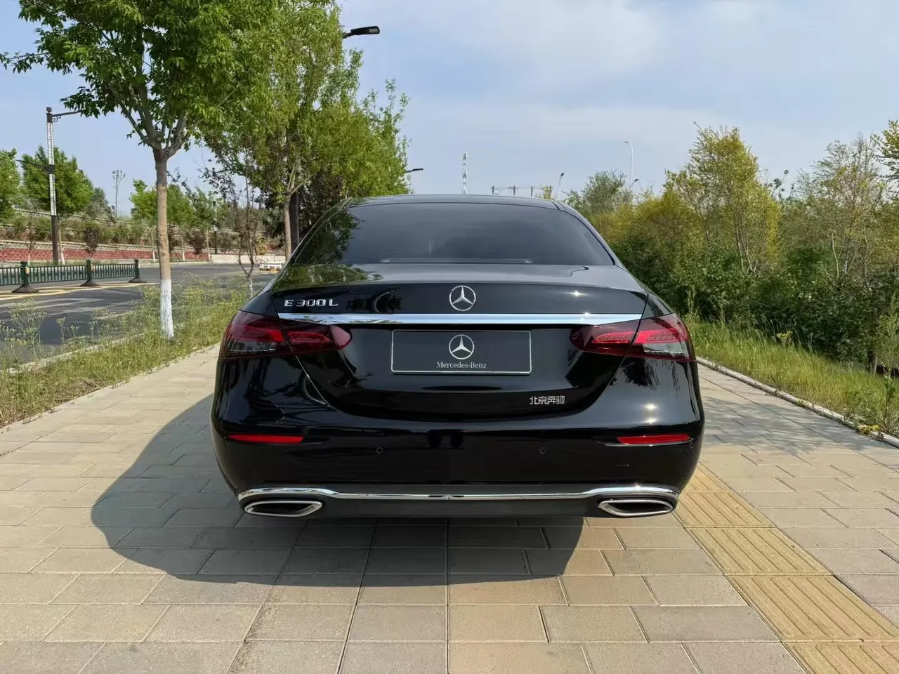 Mercedes Benz E Class 2023 E 300 L 2.0T Luxury Automatic Gear 5