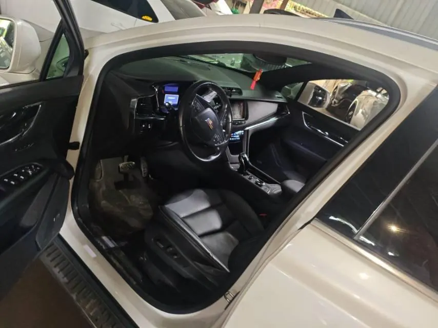 Cadillac 2020 XT5 2.0T 4-wheel drive luxury (modified) automatic gear 2