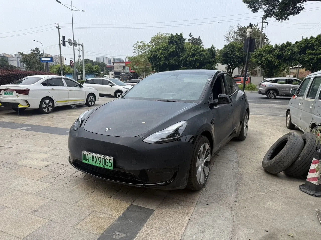 打开图片灯箱:Tesla 2022 Model Y rear-wheel drive version (facelift) automatic gear