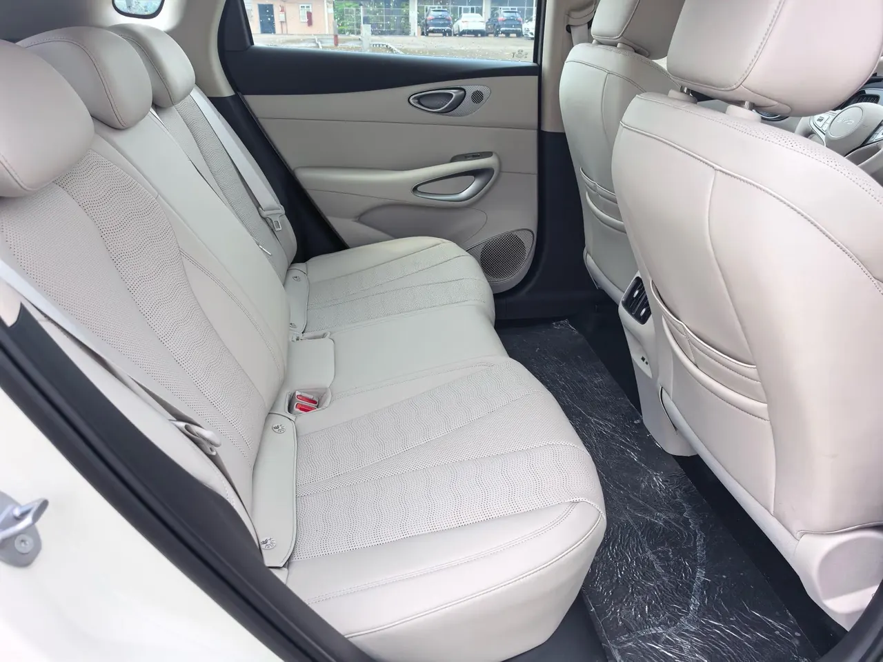 BYD 2026 sea lion 05 DM-i 1.5 stepless 220 pilot version automatic gear 8