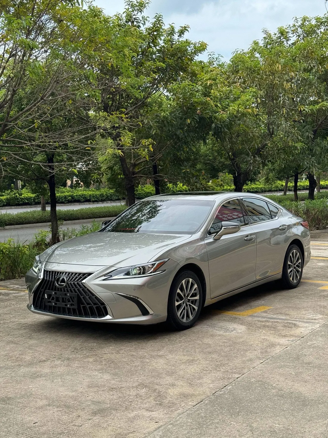 Open image lightbox: Lexus ES (Imported) 2023 ES260 2.5 Excellence Automatic Gear