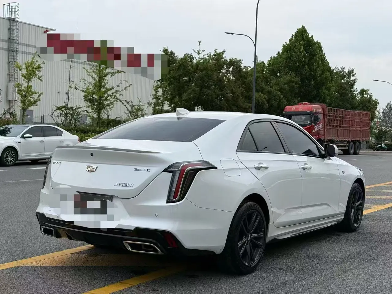 Cadillac 2023 CT4 1.5T 25T Luxury Automatic Gear 9
