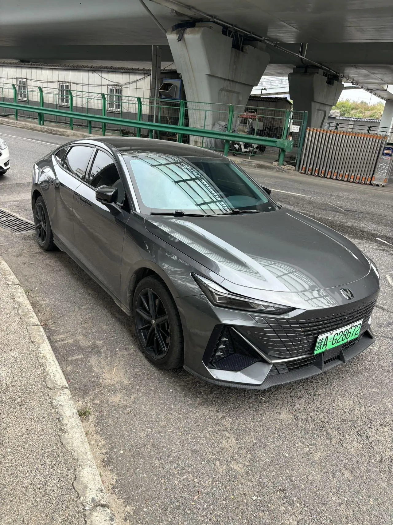 ChangAn 2023 UNI-V Zhidian iDD 1.5T 113km Zhiku Automatic Gear 2