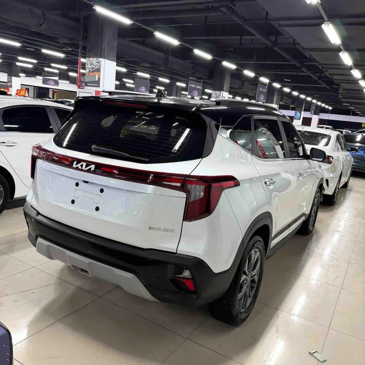 Kia 2023 Setus 1.5 Stepless Deluxe Edition Automatic Transmission 4