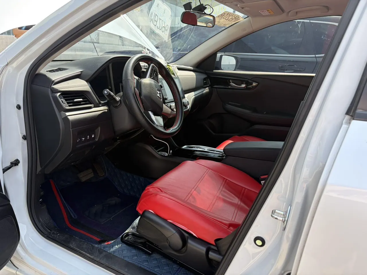Honda 2022 hybrid 1.5 stepless sharp and clean version of automatic gear 4