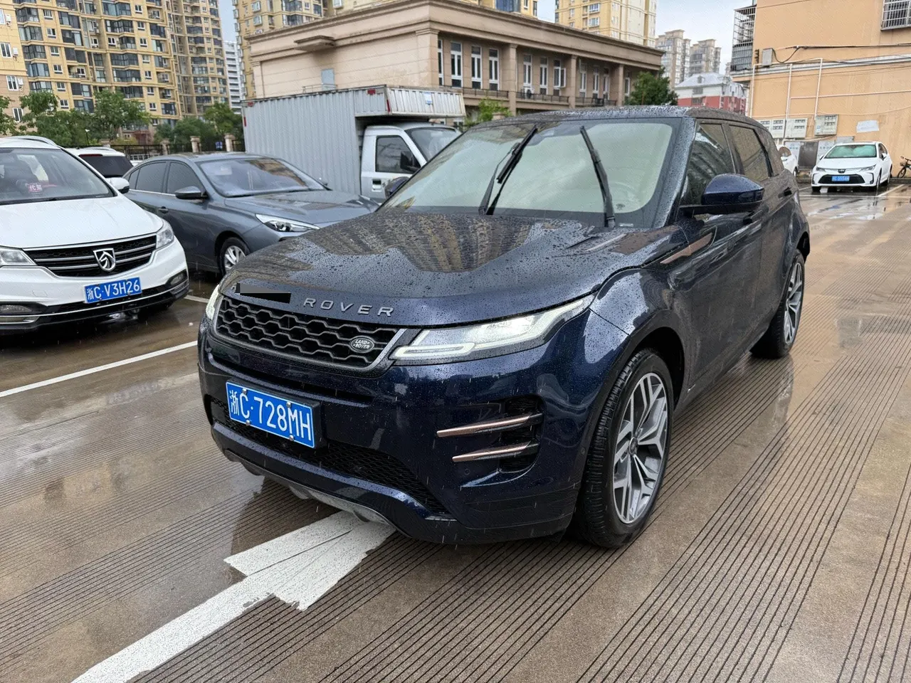 Open image lightbox: Land Rover 2020 Range Rover Aurora 48V 2.0T 249PS R-DYNAMIC SE Sports Technology Edition Automatic Gear