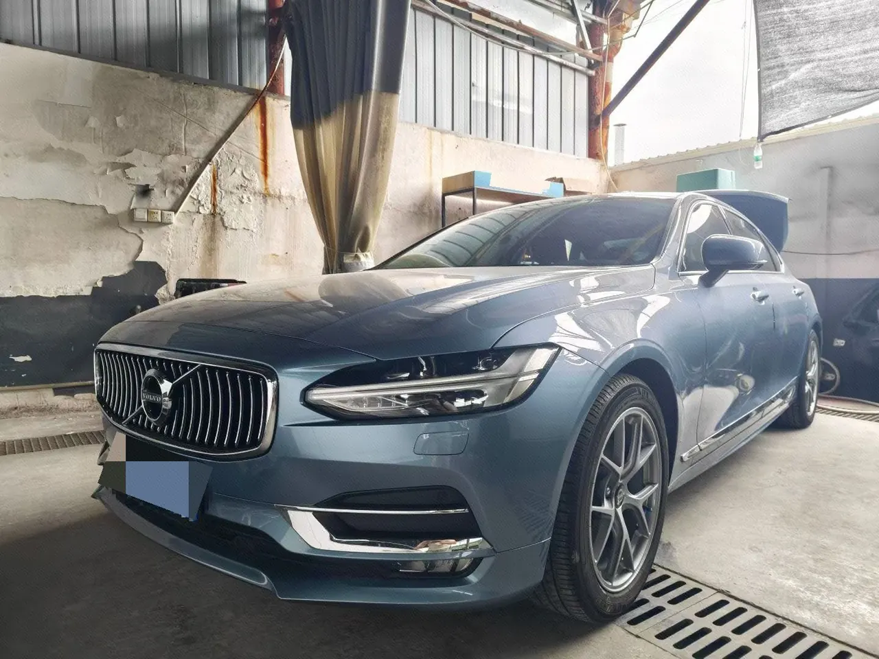 Open image lightbox: Volvo 2020 S90 2.0T T5 Zhiyuan Deluxe Edition Automatic Gear
