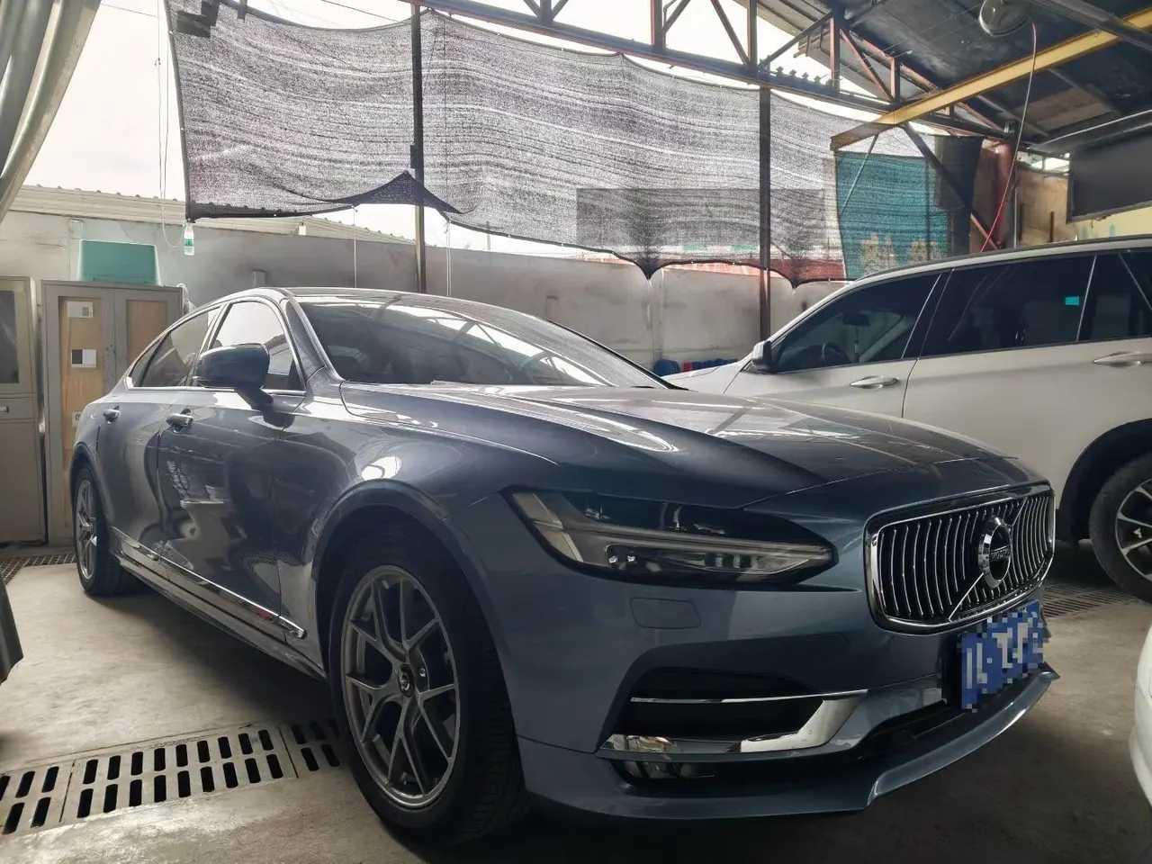 Volvo 2020 S90 2.0T T5 Zhiyuan Deluxe Edition Automatic Gear 4