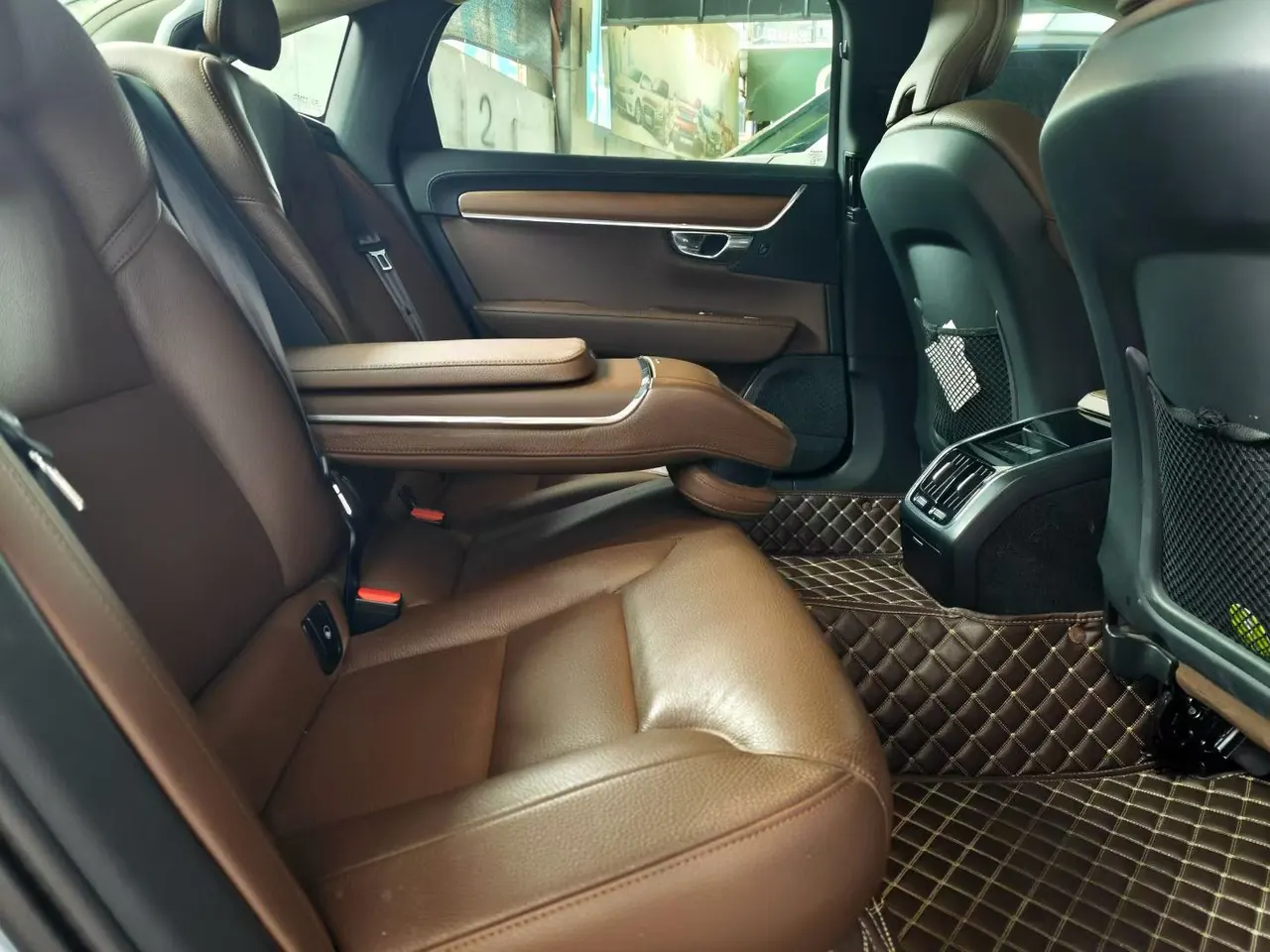 Volvo 2020 S90 2.0T T5 Zhiyuan Deluxe Edition Automatic Gear 5