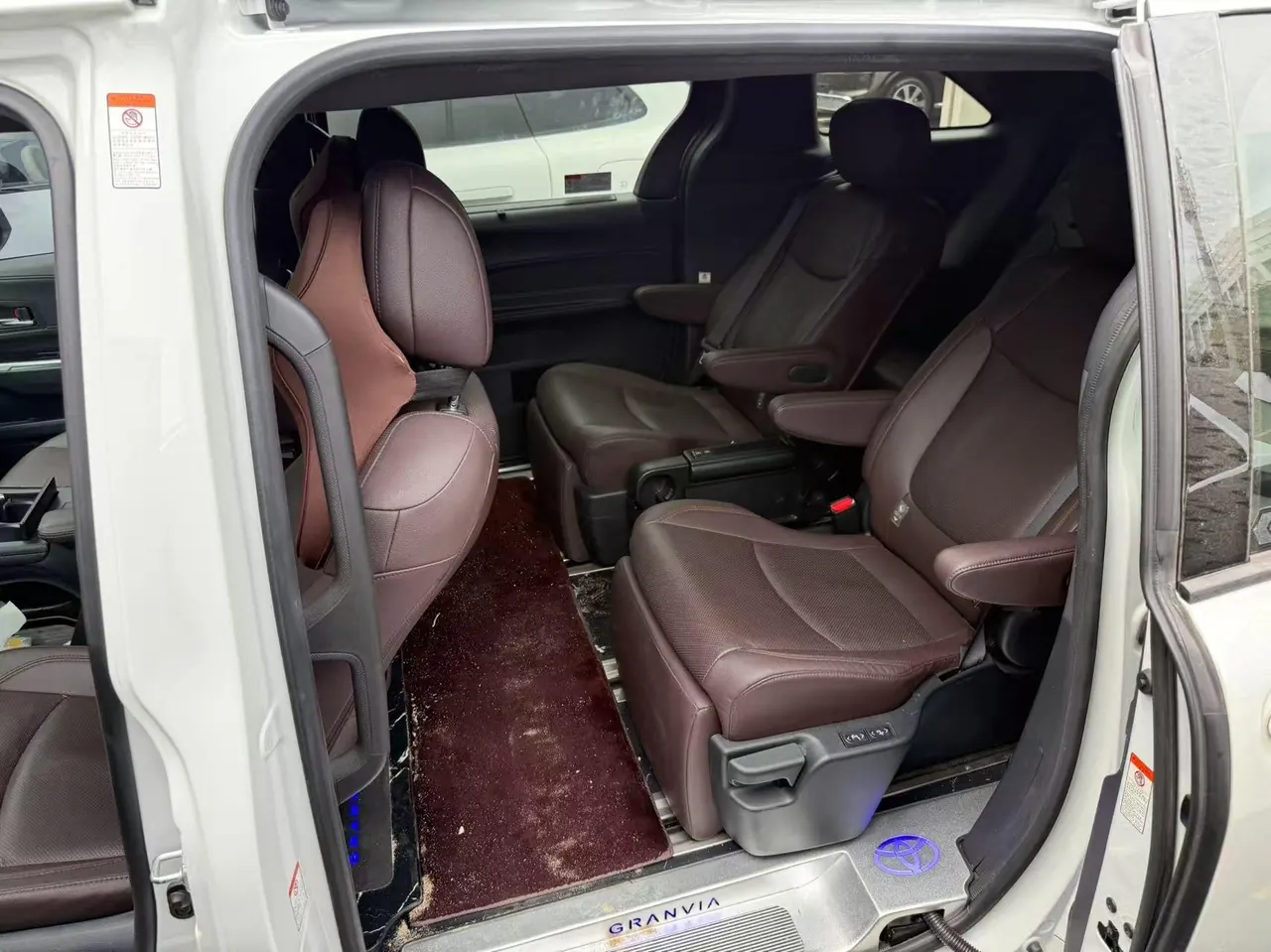 Toyota 2022 Grevia HYBRID 2.5 stepless flagship automatic gear 3