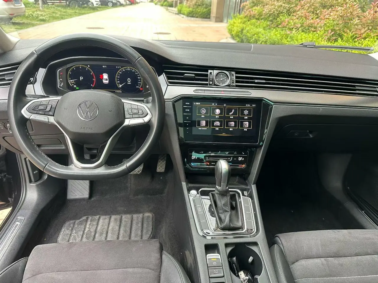 Volkswagen 2020 Magotan 2.0TSI 330TSI luxury automatic transmission 6